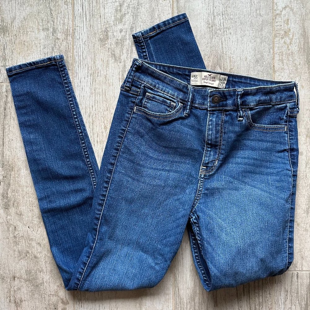 Hollister High Waisted Skinny Jean